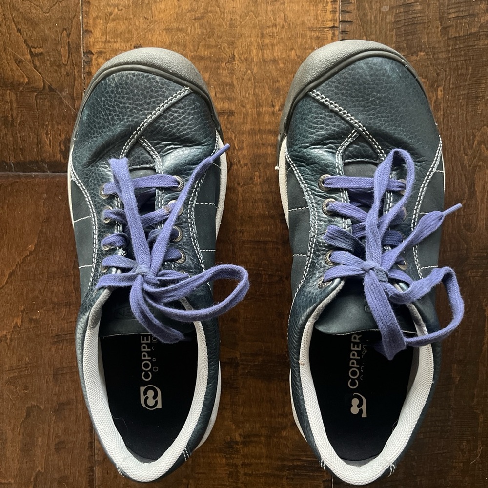KEEN Women's Presidio navy blue blueberry leather oxford laceup shoes sz 8.5